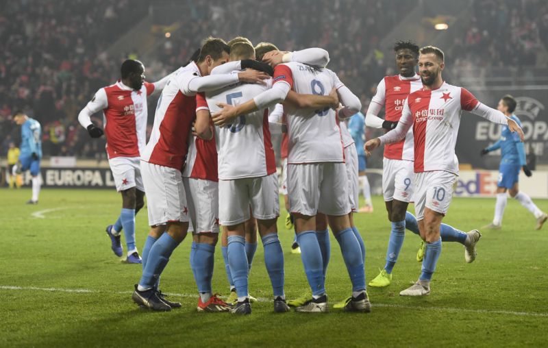 Výhra Slavia dovršila týden snů. České týmy bojují v Evropě o elitní patnáctku.