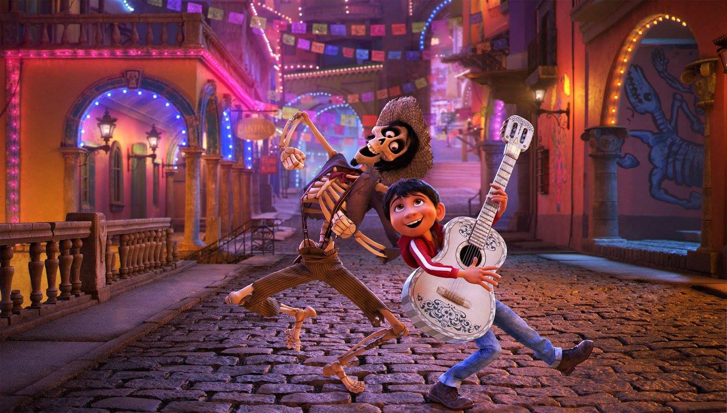 Loňská pixarovka Coco.