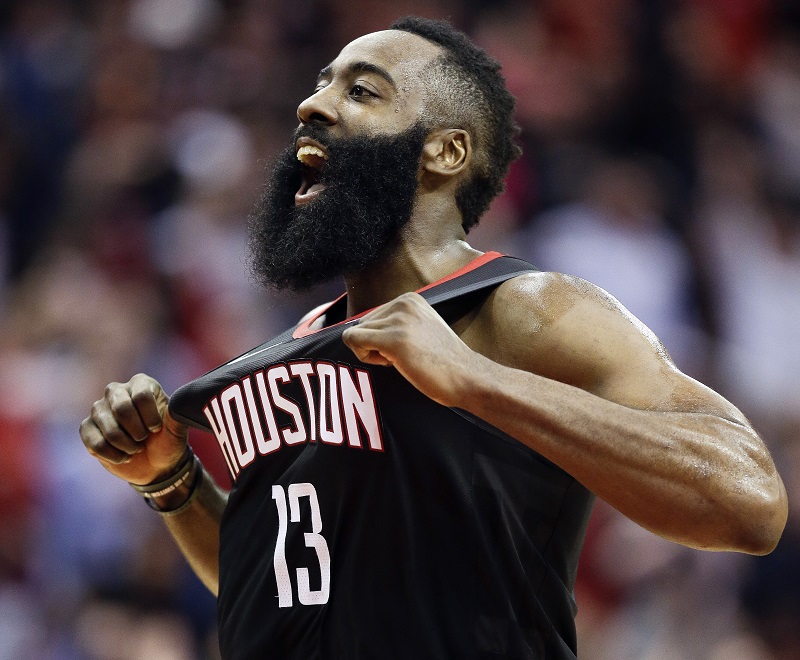 James Harden zažil parádní večer proti Utahu. James Harden zažil parádní večer proti Utahu.