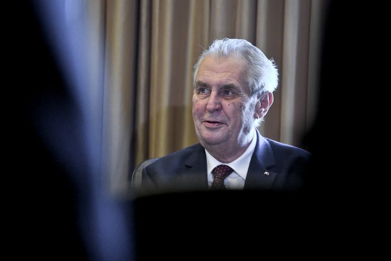 Miloš Zeman. Miloš Zeman.