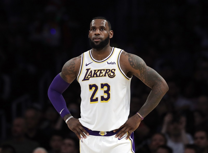LeBron James urazil fanoušky, použil nevhodný termín.