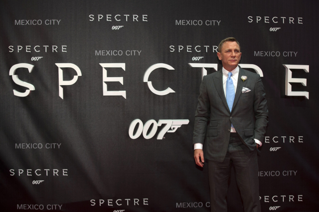 Daniel Craig.