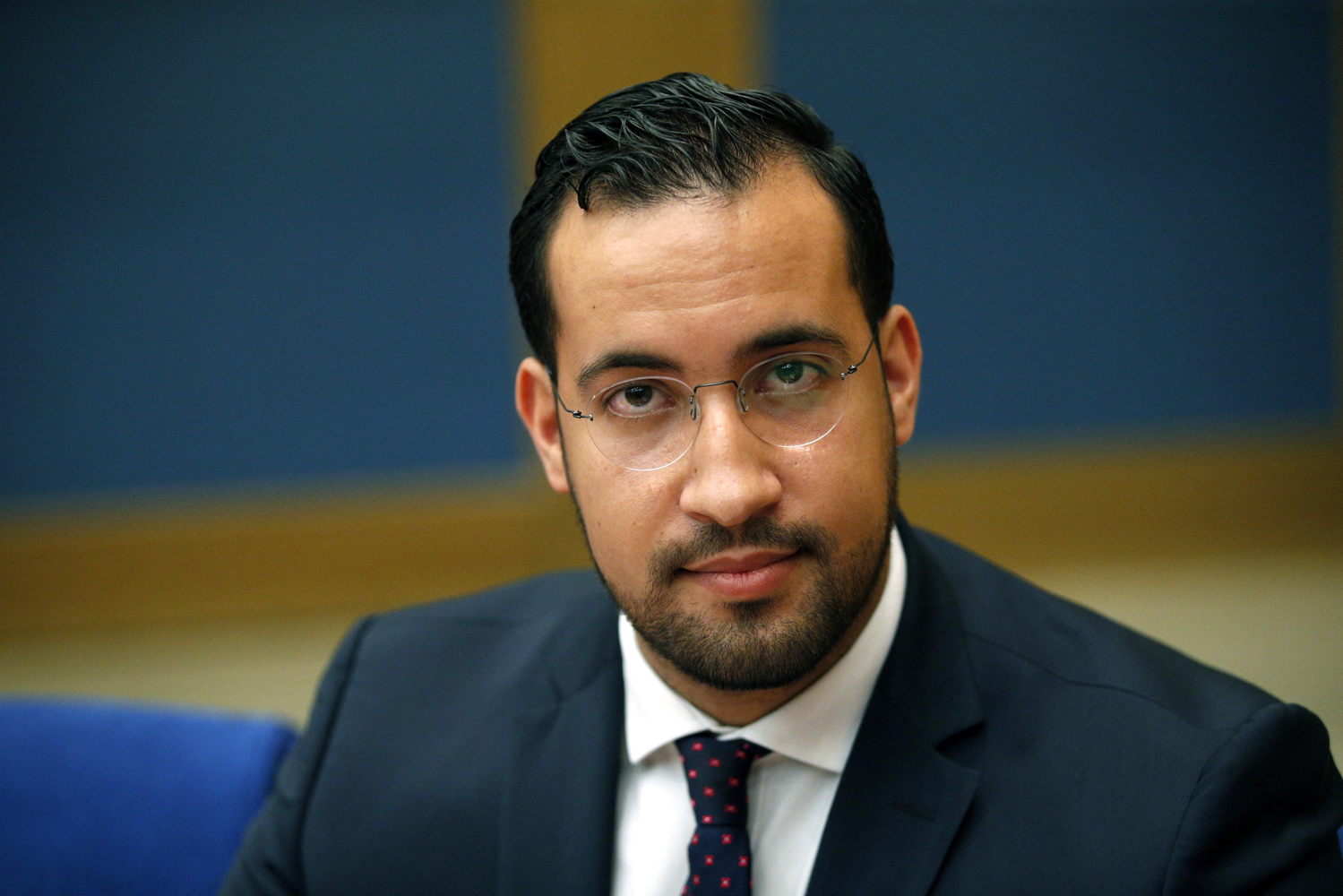 Bývalý bezpečnostní poradce francouzského prezidenta, Alexandre Benalla. Bývalý bezpečnostní poradce francouzského prezidenta, Alexandre Benalla.