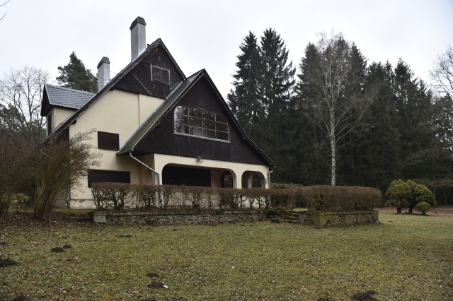 Vila je v současnosti prázdná, město však připravuje nový projekt.