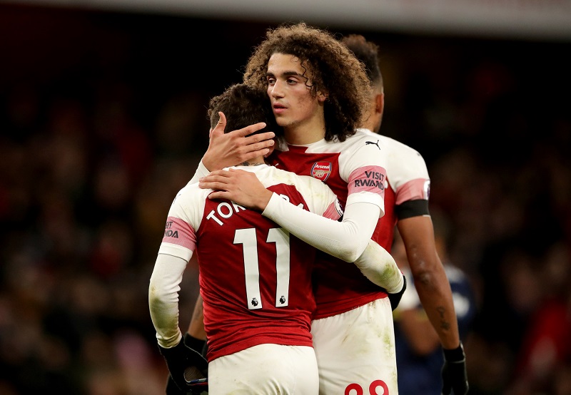 Fotbalisté Arsenalu vstoupili do nového roku výhrou 4:1 nad Fulhamem. Fotbalisté Arsenalu vstoupili do nového roku výhrou 4:1 nad Fulhamem.