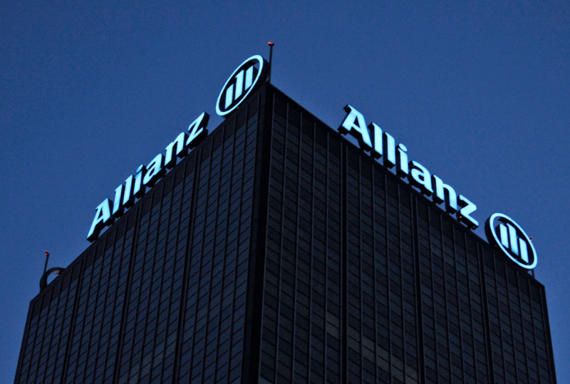Realitní divize finanční skupiny Allianz.
