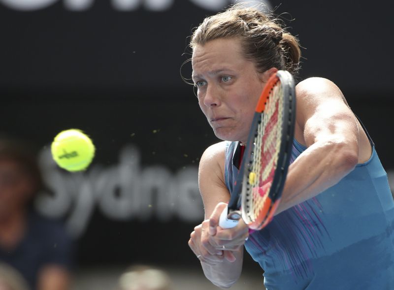 Barbora Strýcová skončila na raketě mladé Američanky.