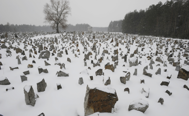 Hřbitov ve vyhlazovacím táboře Treblinka.