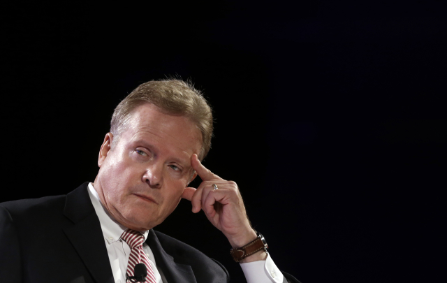 Bývalý demokratický senátor Jim Webb.
