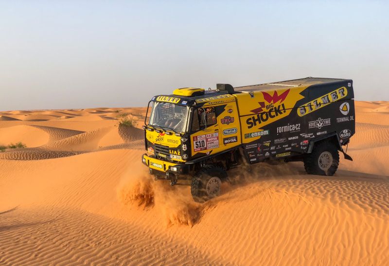 Kamion Martina Macíka před startem Rallye Dakar 2019.