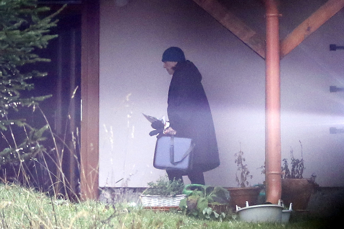 Iva je na chalupě šťastná a nejraději by se na ni přestěhovala natrvalo.