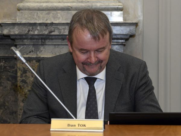 Ministr dopravy Dan Ťok.