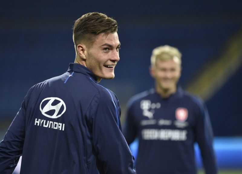 Patrik Schick by mohl na jaře prověřit hvězdnou brazilskou obranu. 
