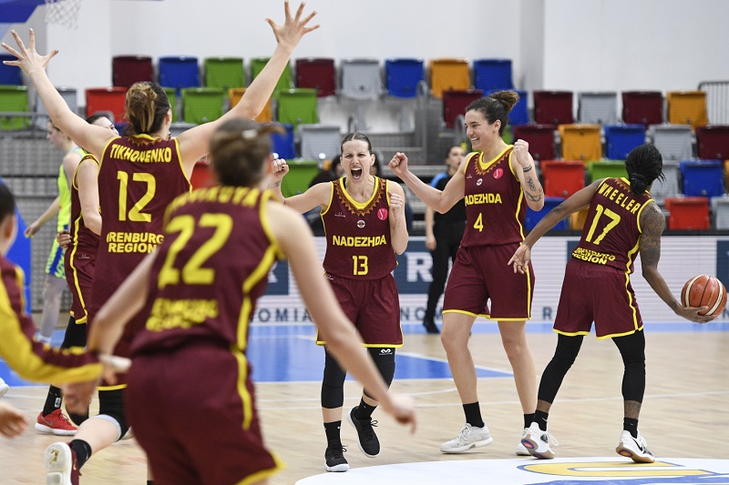 Basketbalistky ZVVZ USK Praha v osmém kole Evropské ligy doma podlehly Orenburgu.