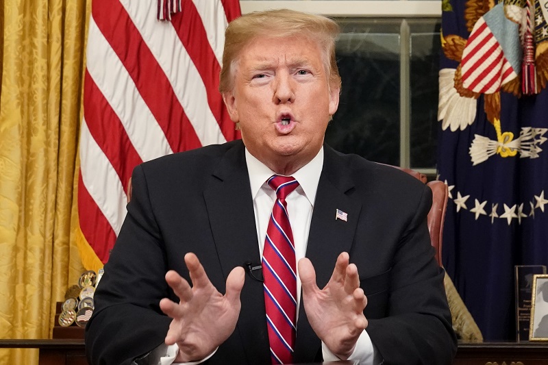 Donalda Trumpa naštval dotaz jednoho z přítomných novinářů.