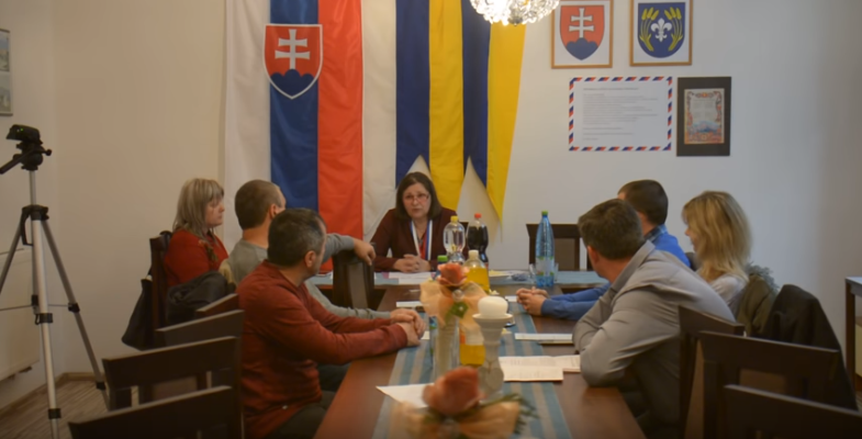 Starostka Miroslava Fedorová, uprostřed.