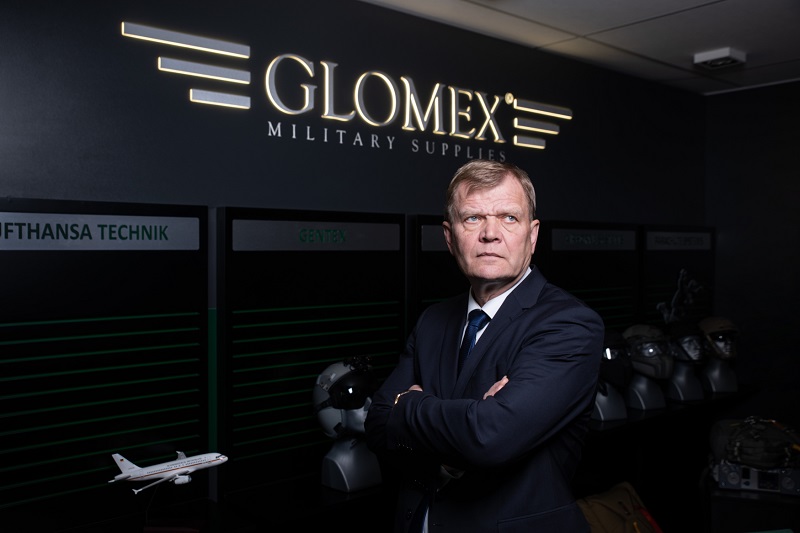 Bývalý náčelník generálního štábu Josef Bečvář se stal od ledna prezidentem zbrojařské firmy Glomex Military Supplies.