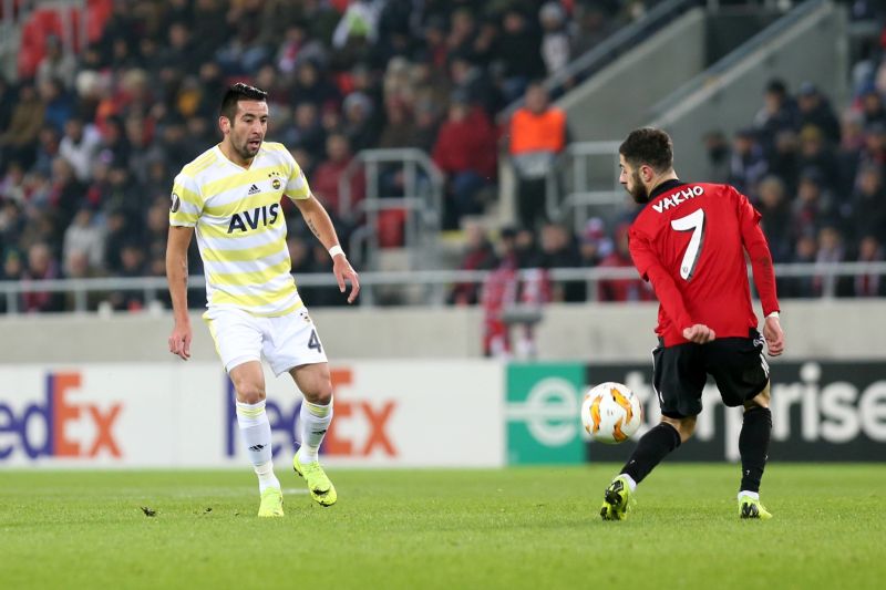 Vachtang Čanturišvili (vpravo) v utkání Evropské ligy mezi Trnavou a Fenerbahce.