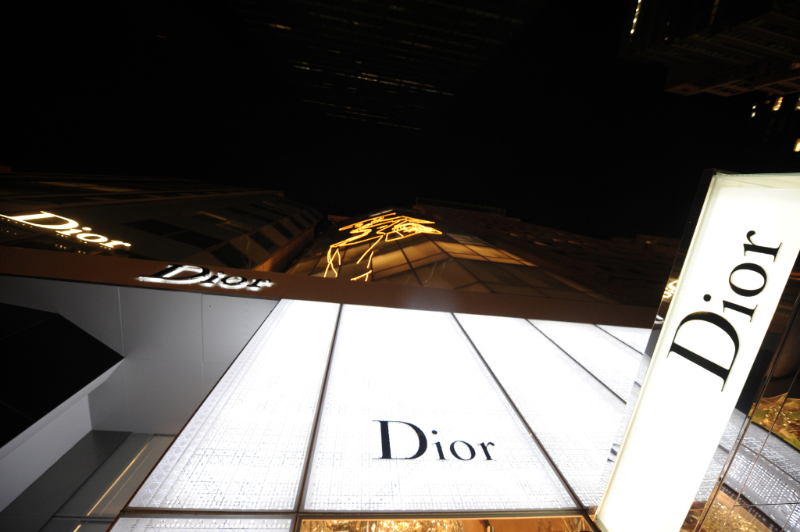 Dior.