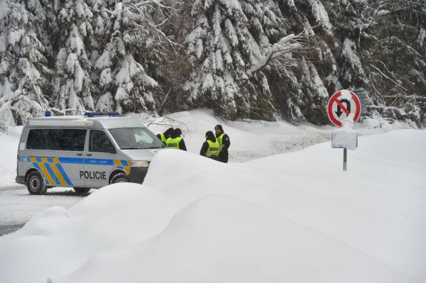 Silnice na Karlovarsku.
