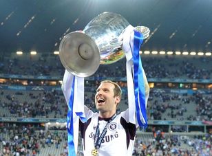 Petr Čech se stal čtvrtým českým fotbalistou, který vyhrál Ligu mistrů.