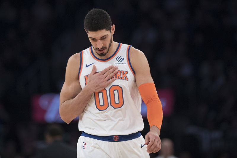 Turecké úřady požadují vydání mezinárodního zatykače na basketbalistu NBA Enese Kantera (ilustrační snímek).