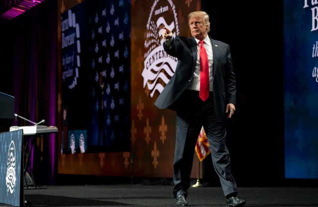 Americký prezident Donald Trump plánuje alternativu berlínské zdi.
