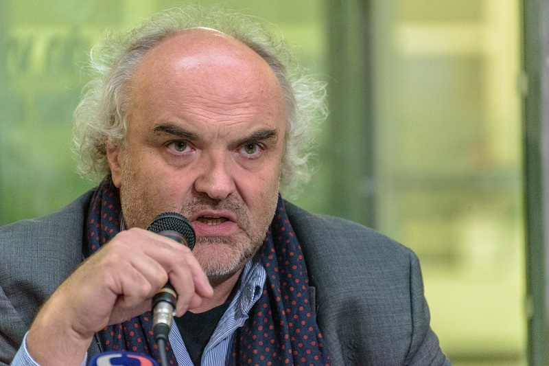 Jiří Fajt připravuje žalobu na Hrad, protože ho Miloš Zeman opět nejmenoval profesorem.