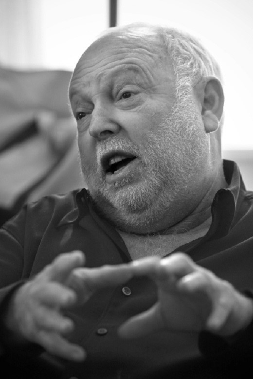 Andrew Vajna.