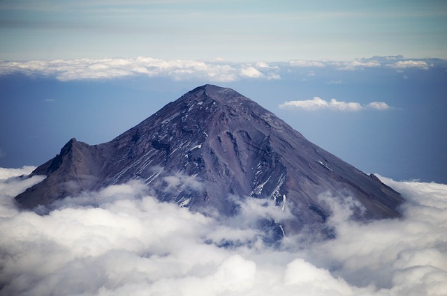 Sopka Popocatépetl.