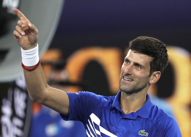 Srb Novak Djoković dokonale pobavil novináře po finále. 