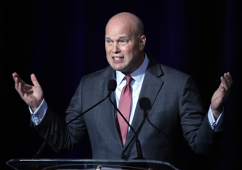 Muellerovo vyšetřování už je před dokončením, říká ministr spravedlnosti Matthew Whitaker (na snímku).