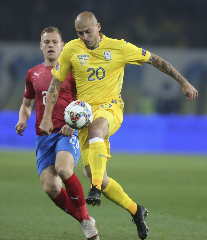 Jaroslav Rakickij přestupem z Doněcku do Petrohradu rozhněval fanoušky.