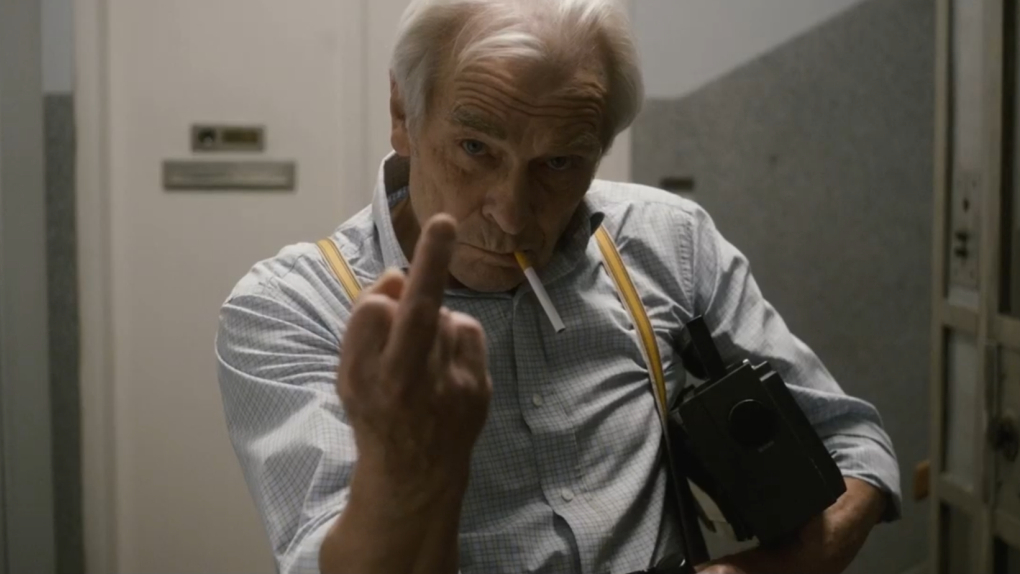 Mádlův film Na střeše je o soužití generací a kultur.