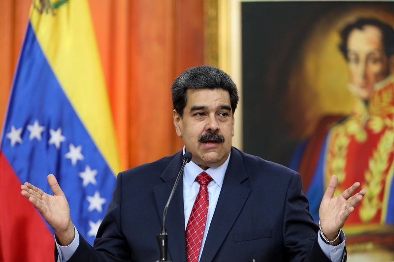Nicolas Maduro odmítá vyhlášení předčasných prezidentských voleb.