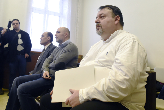Zprava Daneš Zátorský, Radek Hradil a David Rusňák.