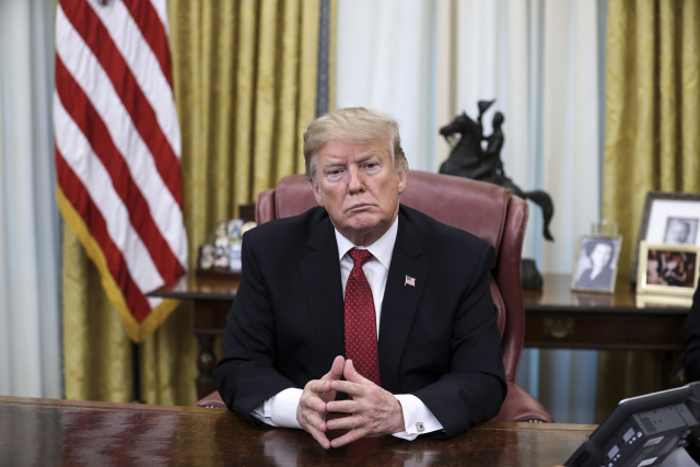 Donald Trump (na snímku) odmítl žádost dosavadního venezuelského prezidenta Nicoláse Madura o setkání.