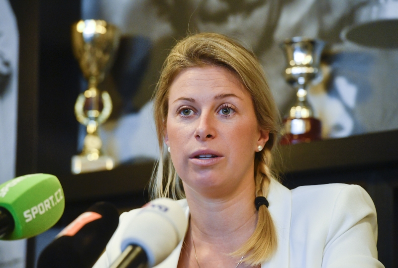 Andrea Sestini Hlaváčková očekává potomka. Narodit by se měl v srpnu.