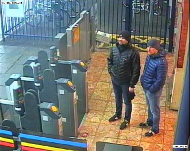 Dva ruští agenti zapojení do otravy Skripala.