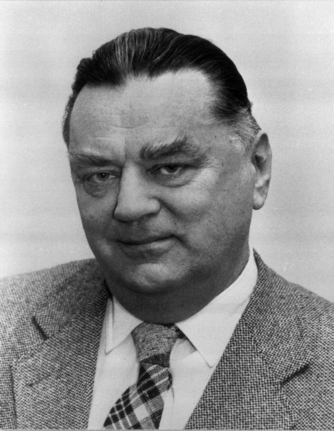 Bývalý polský premiér a někdejší obhájce polských disidentů Jan Olszewski (archivní foto).