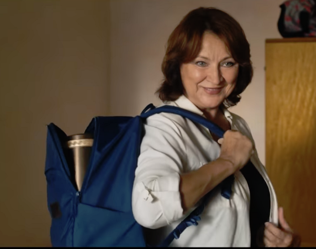 Zlata Adamovská ve filmu Ženy v běhu.
