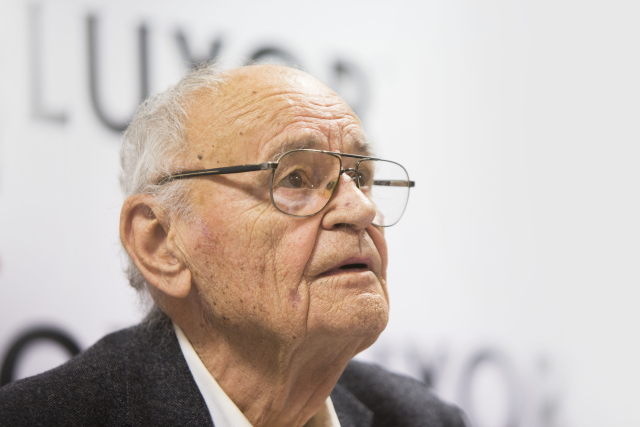 Režisér Václav Vorlíček.