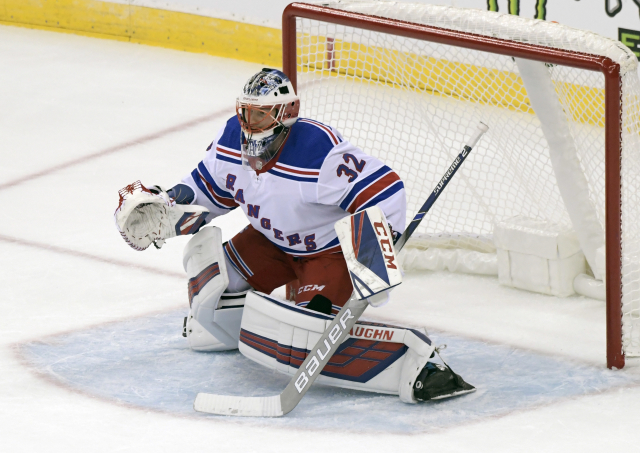 Marek Mazanec v dresu New York Rangers.