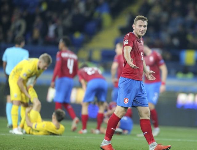 Obránce Jakub Brabec v dresu české fotbalové reprezentace. Obránce Jakub Brabec v dresu české fotbalové reprezentace.