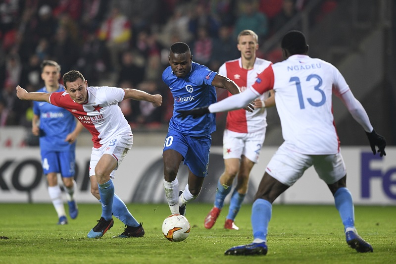 ŽIVĚ: Slavia - Genk. Branka Belgičanů neuznána! Stoch pod tlakem.