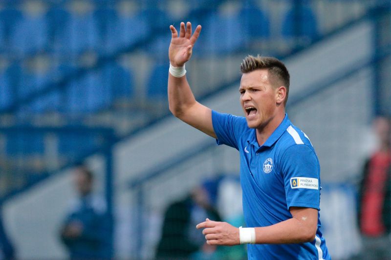 Fotbalista Egon Vůch v dresu Liberce.