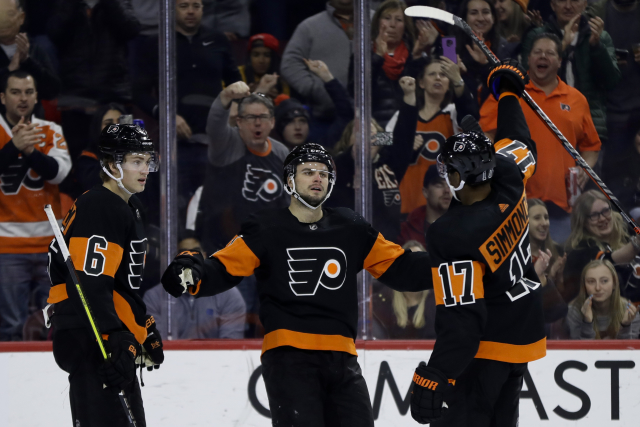 Hráči Philadelphie po vstřeleném gólu.