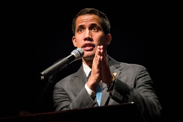 Opoziční šéf parlamentu Juan Guaidó. Opoziční šéf parlamentu Juan Guaidó.