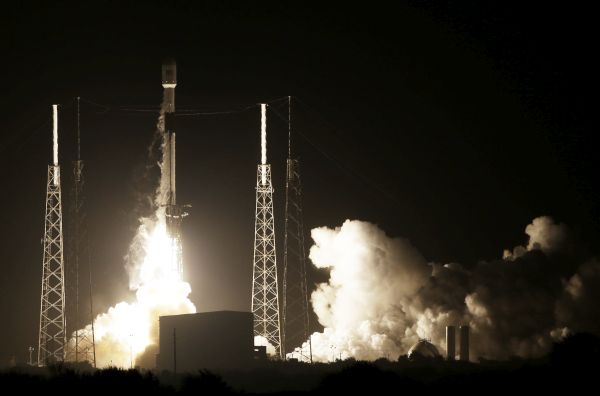 Start rakety Falcon 9 společnosti SpaceX.