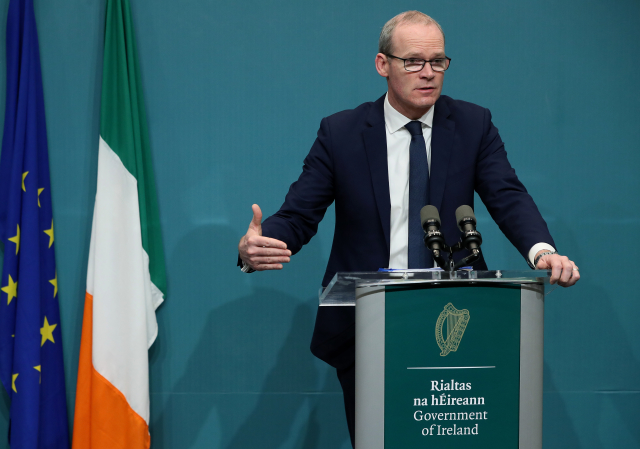Irský Tánaiste,  Simon Coveney.